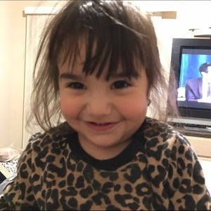 Meet your Posher, Estela