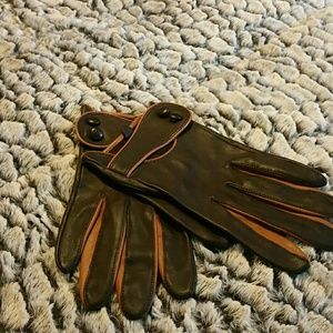 Faux leather gloves Faux leather gloves