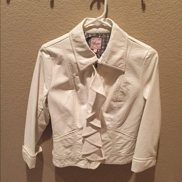 Gorgeous off white ruffle vegan leather jacket!