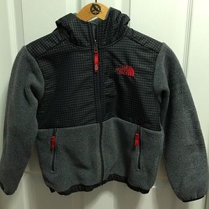 North Face Boys Jacket, Black, S/P 7/8