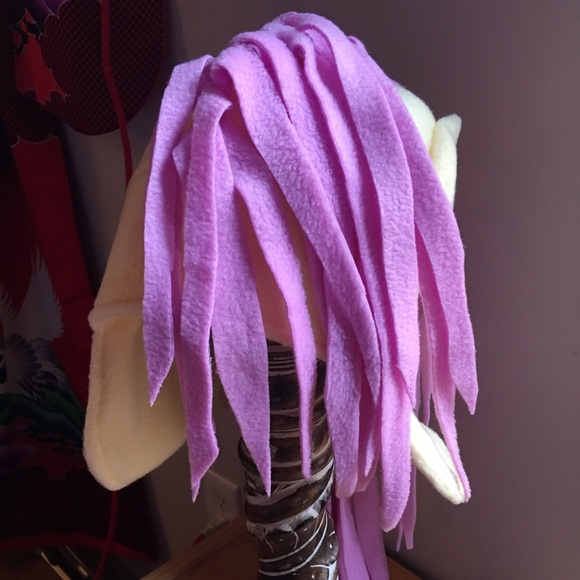 Fluttershy hat - Picture 2 of 2