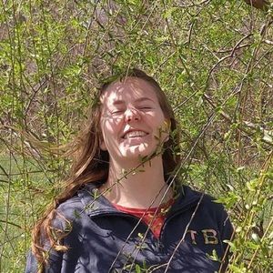 Meet your Posher, Nicole!
