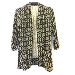 Light weight tribal pattern sweater/blazer