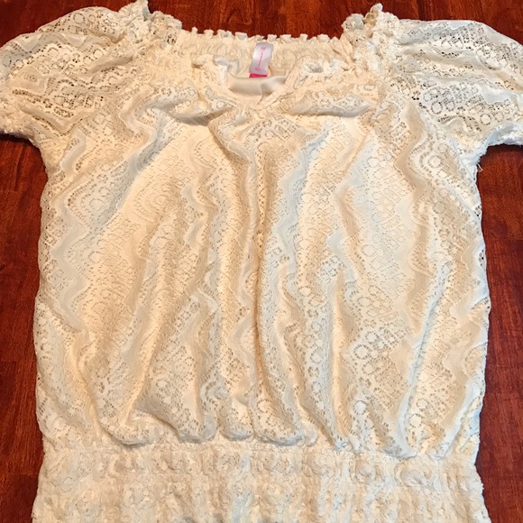 No Boundaries lace top