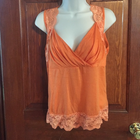 J.t.b. Orange top