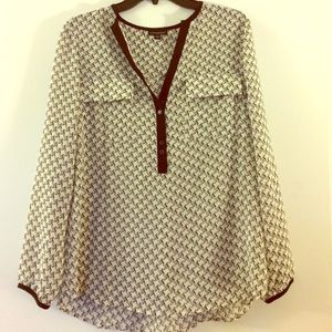 Pattern blouse