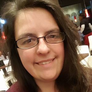 Meet your Posher, Julie