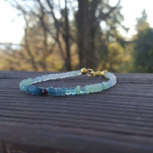 Semi-precious gemstone bracelet - Picture 3 of 4