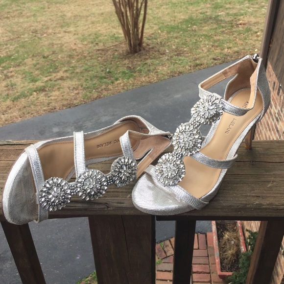 High heels - Picture 2 of 3