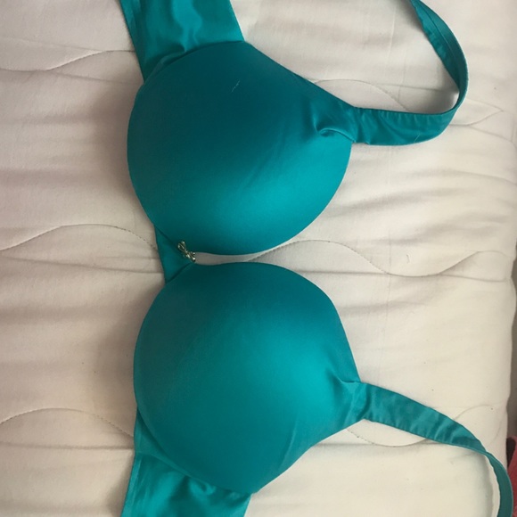 Victoria's Secret plunge blue bra 32d