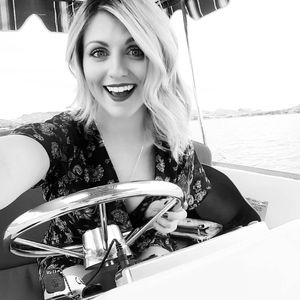 Meet your Posher, Ashley