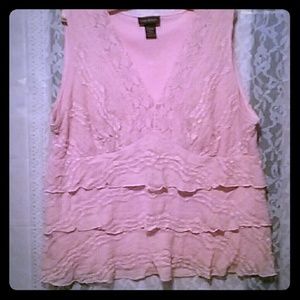 Blushes of rose color camisal