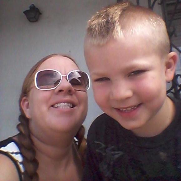 Meet your Posher, Deanna