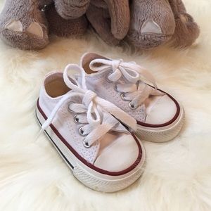 Flash Sale ✨Baby Chuck Taylors Converse