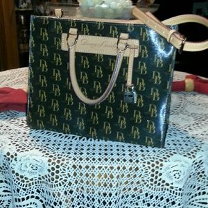 Dooney and Bourke Two way hand bag