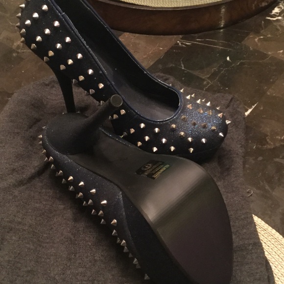 Blue spike heels - Picture 4 of 4