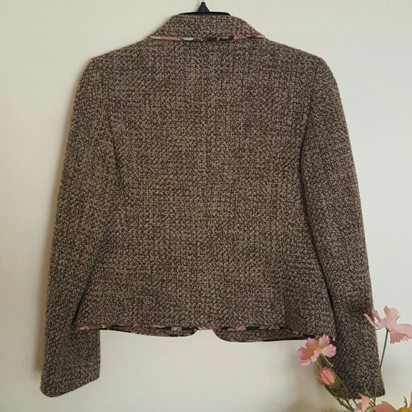🌹LOFT Blazer🌹 - Picture 2 of 4