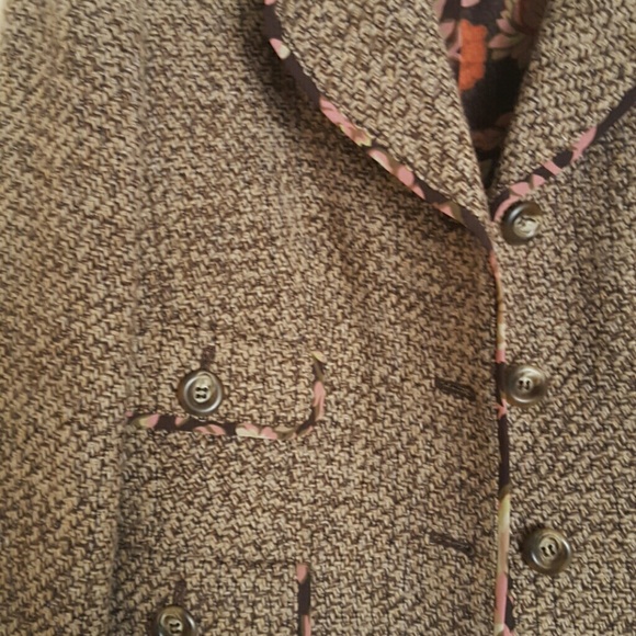 🌹LOFT Blazer🌹 - Picture 3 of 4