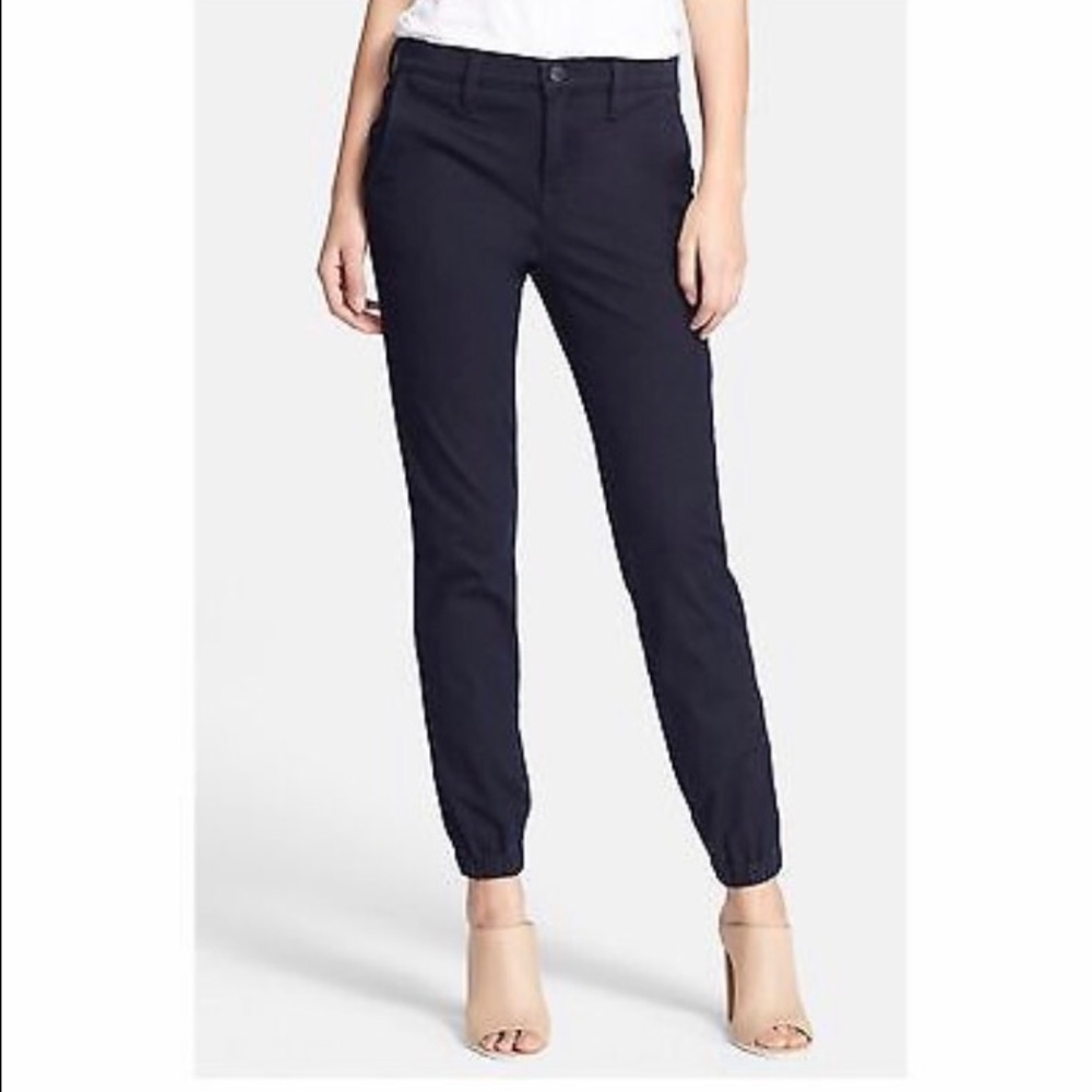 Vince dark blue jeans size 27 (runs big)