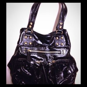 Isabella Fiore Hot Knots Paige Tote