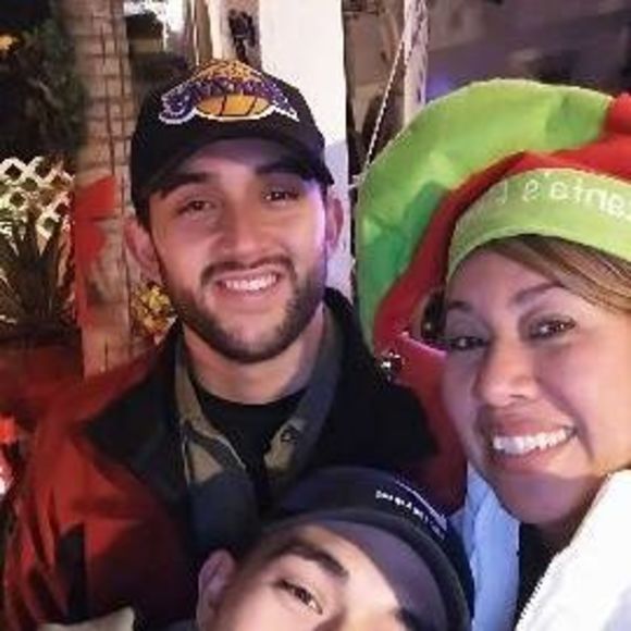 Meet your Posher, Julio - Picture 1 of 1