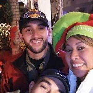 Meet your Posher, Julio