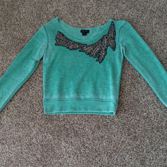 Great condition, Miss Me off the shoulder