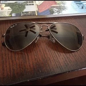Polarized Ray-Ban Aviator Sunglasses