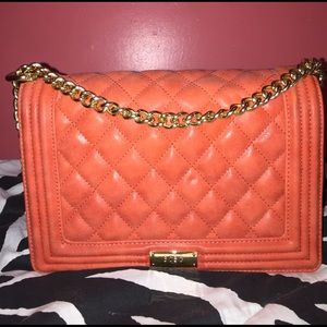 🆕🆕🆕 PERFECT CONDITION BCBG PURSE 🆕🆕🆕