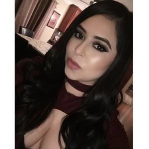 Meet your Posher, Vanessa
