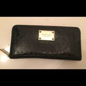 Michael Kors Black leather wallet