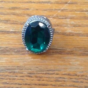 Sizable emerald ring