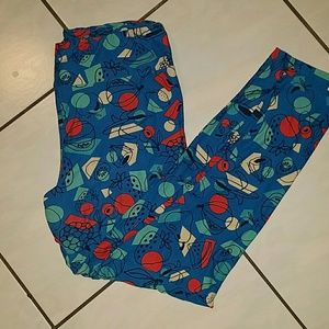 Lularoe TC leggings EUC