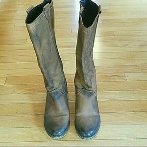 Italian boots