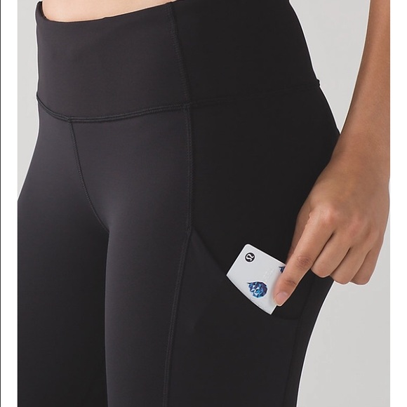 Lululemon Speed Tight V - Picture 2 of 4