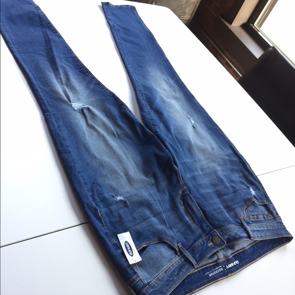 Old Navy ROCKSTAR Jeans - Picture 2 of 4