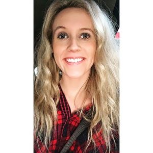 Meet your Posher, Laken