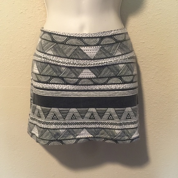 American Apparel Dresses & Skirts - American Apparel Tribal Print Mini Skirt