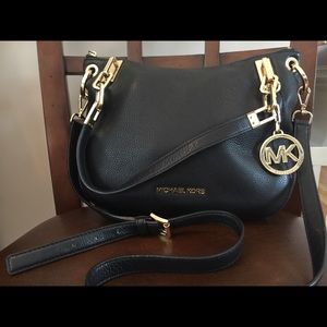 MICHAEL KORS black soft Leather Satchel.