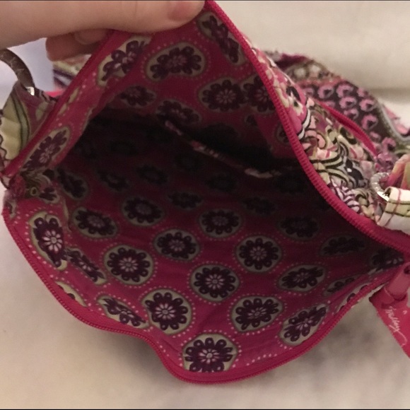 Vera Bradley Cross Body Bag - Picture 2 of 2
