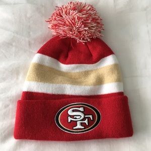 NWT! San Francisco 49'ers NFL team beanie