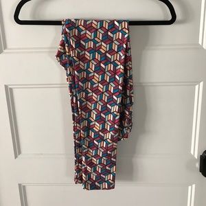 Leggings One Size. Never Worn.