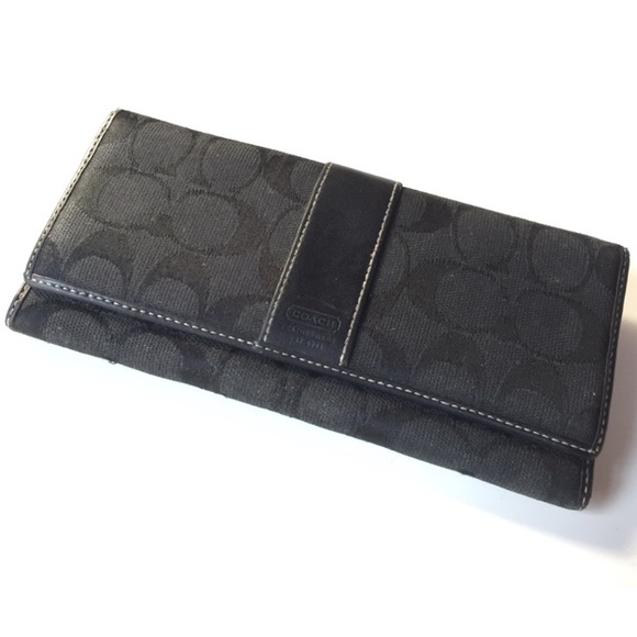 Authentic COACH Wallet