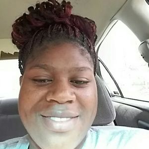 Meet your Posher, Deshundra