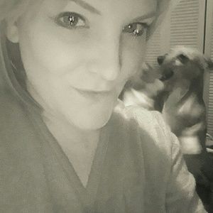 Meet your Posher, Christy