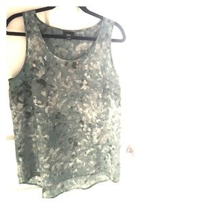 Mossimo light green and grey sleeveless shirt