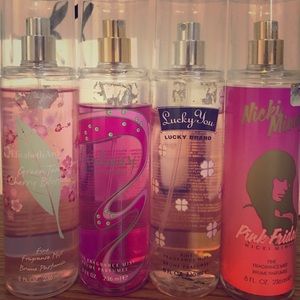 4 Body Sprays!✨ (Can mix/match if you want!)