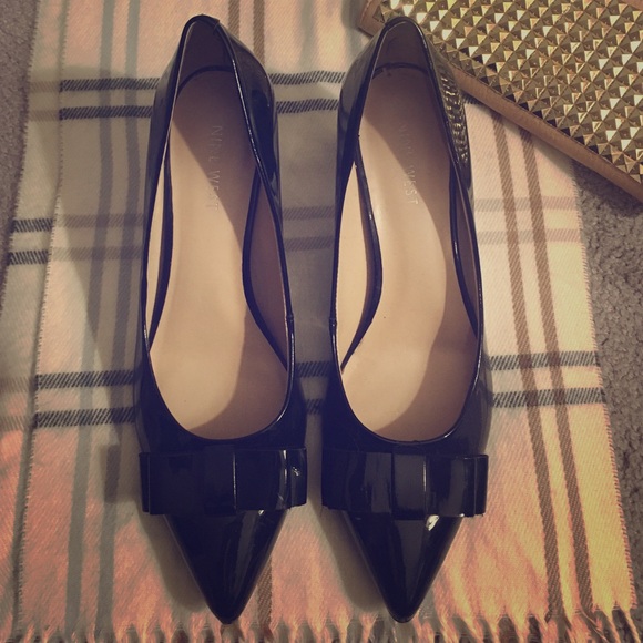 •{ n i n e  w e s t }• - Picture 2 of 5