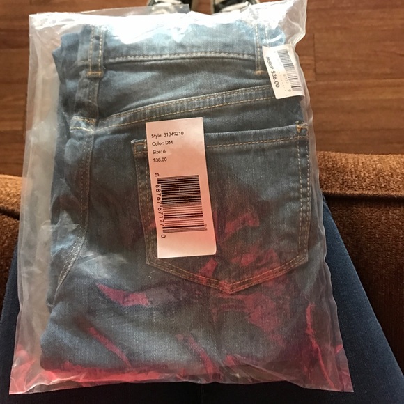 Osh Kosh Rip-&-Repair Girlfriend Jeans 👖