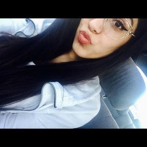 Meet your Posher, Angel